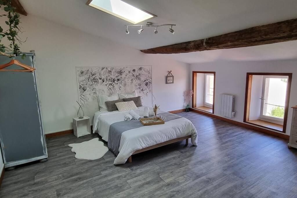 Le Duplex Du Centre - Ideal Pour Un Sejour Detente ! Saint-Savinien Exterior photo
